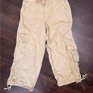 Aeropostale Size small Linen blend Tan Cargo Capri Pants